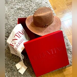 V-logo Signature VALENTINO Fedora Hat.